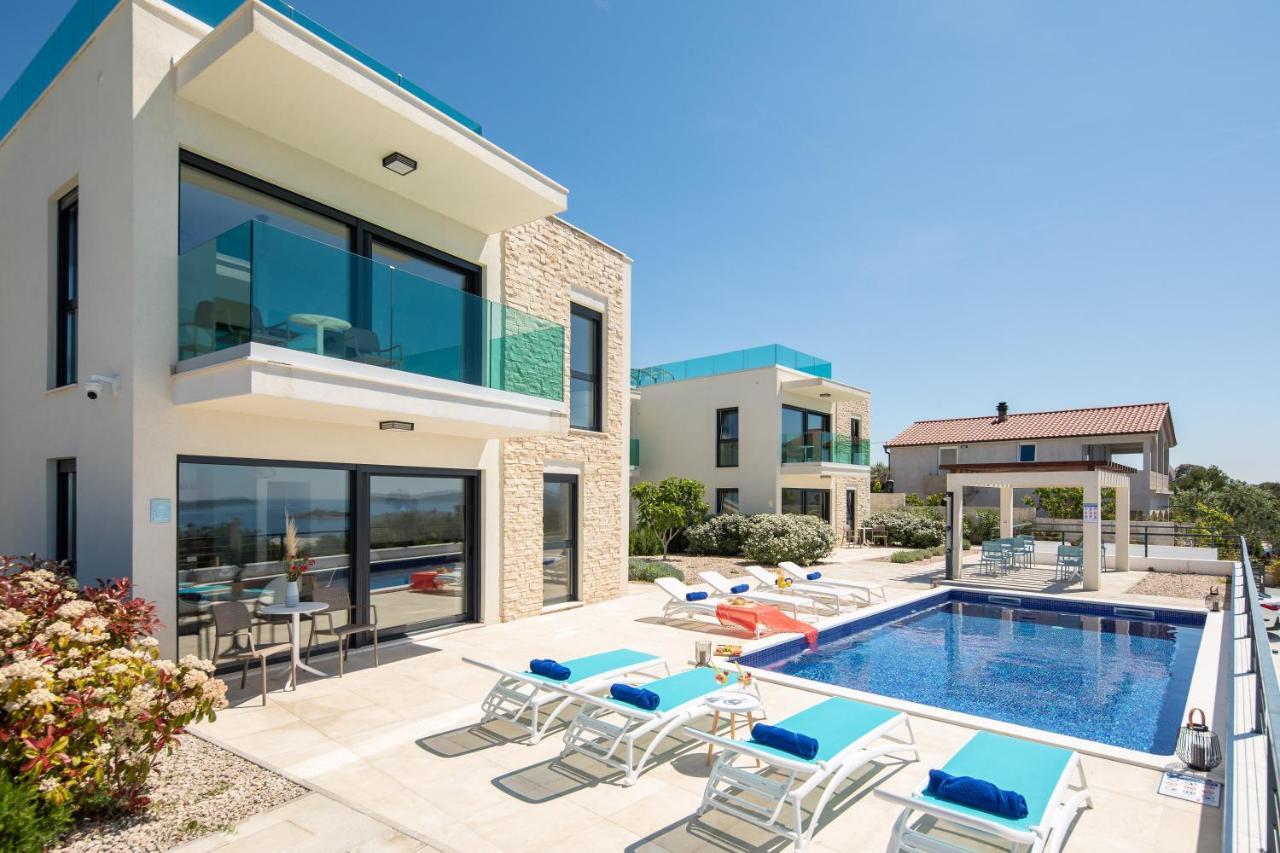 Sun Resort Apartments Zečevo 外观 照片