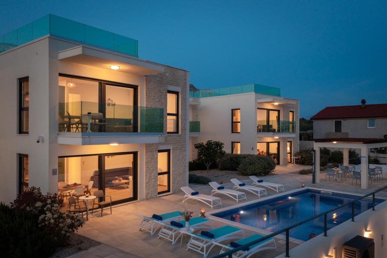 Sun Resort Apartments Zečevo 外观 照片