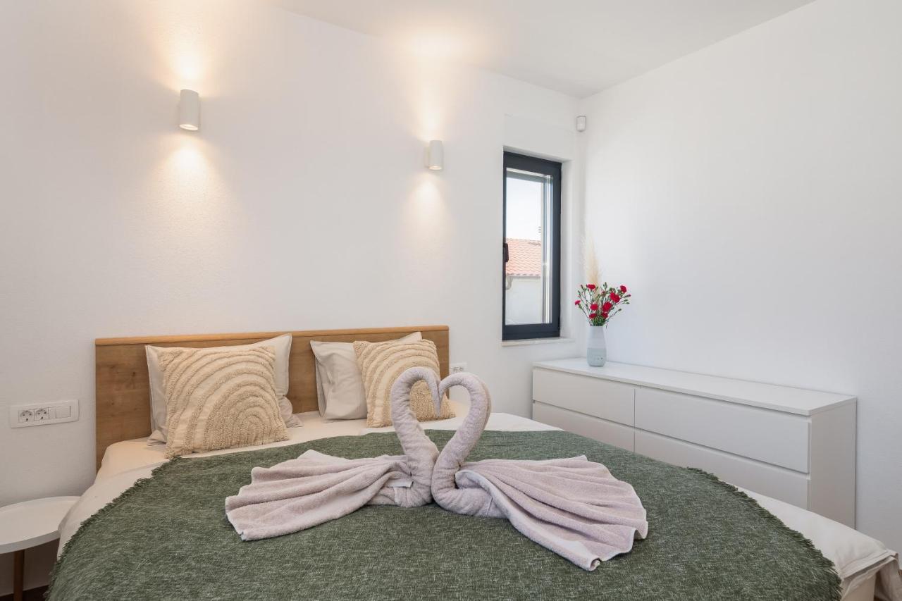 Sun Resort Apartments Zečevo 外观 照片