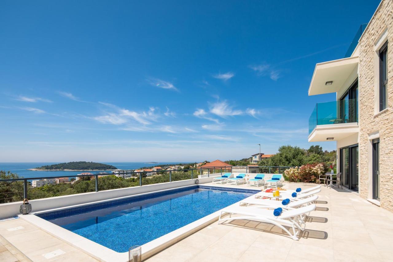 Sun Resort Apartments Zečevo 外观 照片